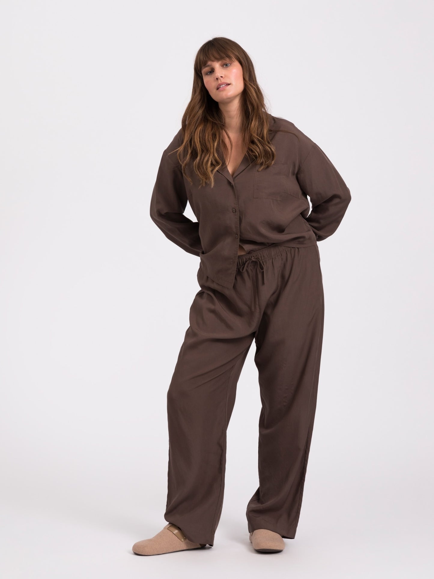 Snuggle pyjamas buks - Chocolate