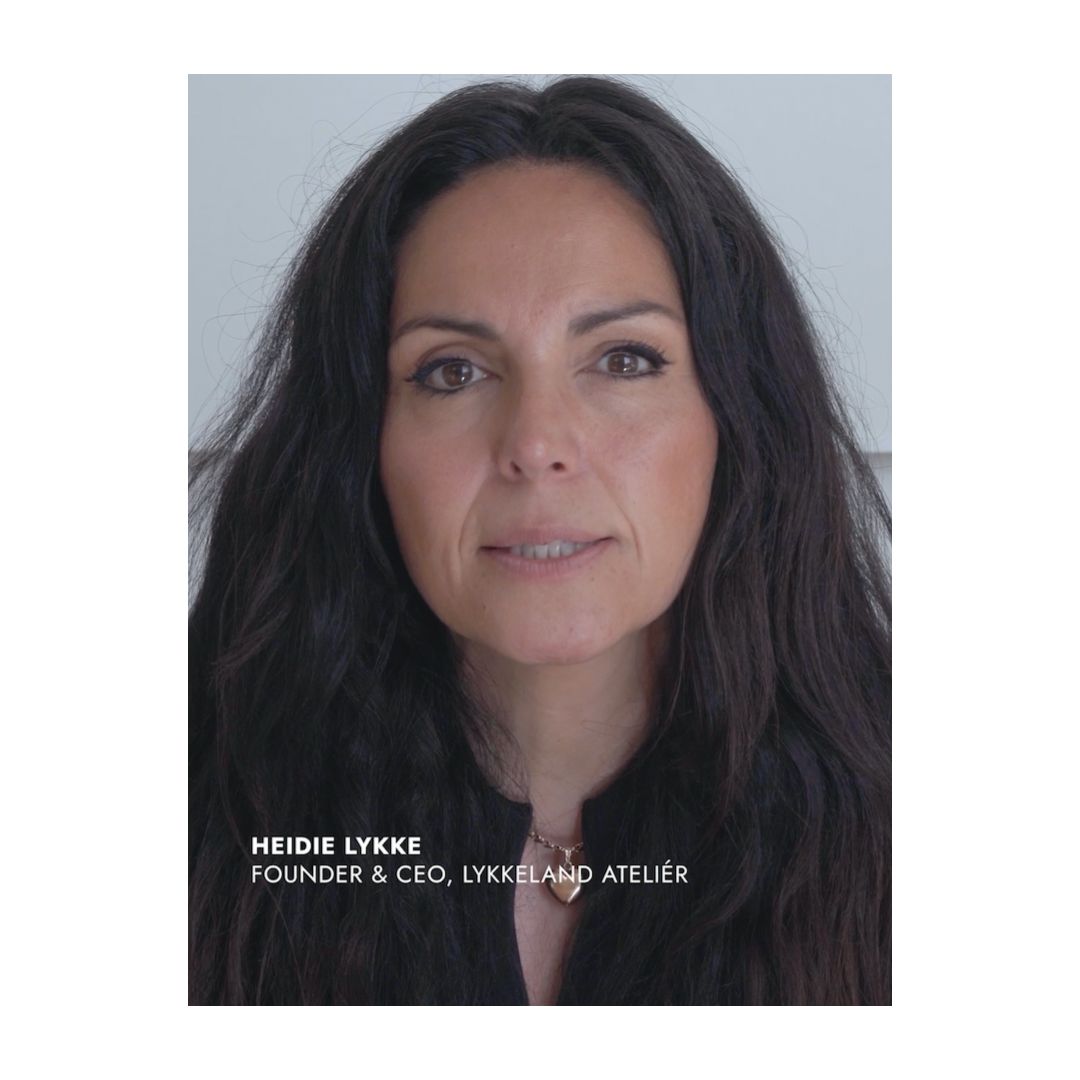 Tre aktører går sammen i kampagne mod usunde kropsidealerBag kampagnen #MyBodyMyStory står Foreningen Spiseforstyrrelserog Selvskade, Meraki og LYKKELAND ateliér, der ønsker et opgør medisær skønheds- og modebranchens fokus på uopnåelige kropsidealer.Kampagnen sætter billeder og ord på urealistiske kropsidealer og gør opmed den voldsomt vægtfokuserede kultur i Danmark.